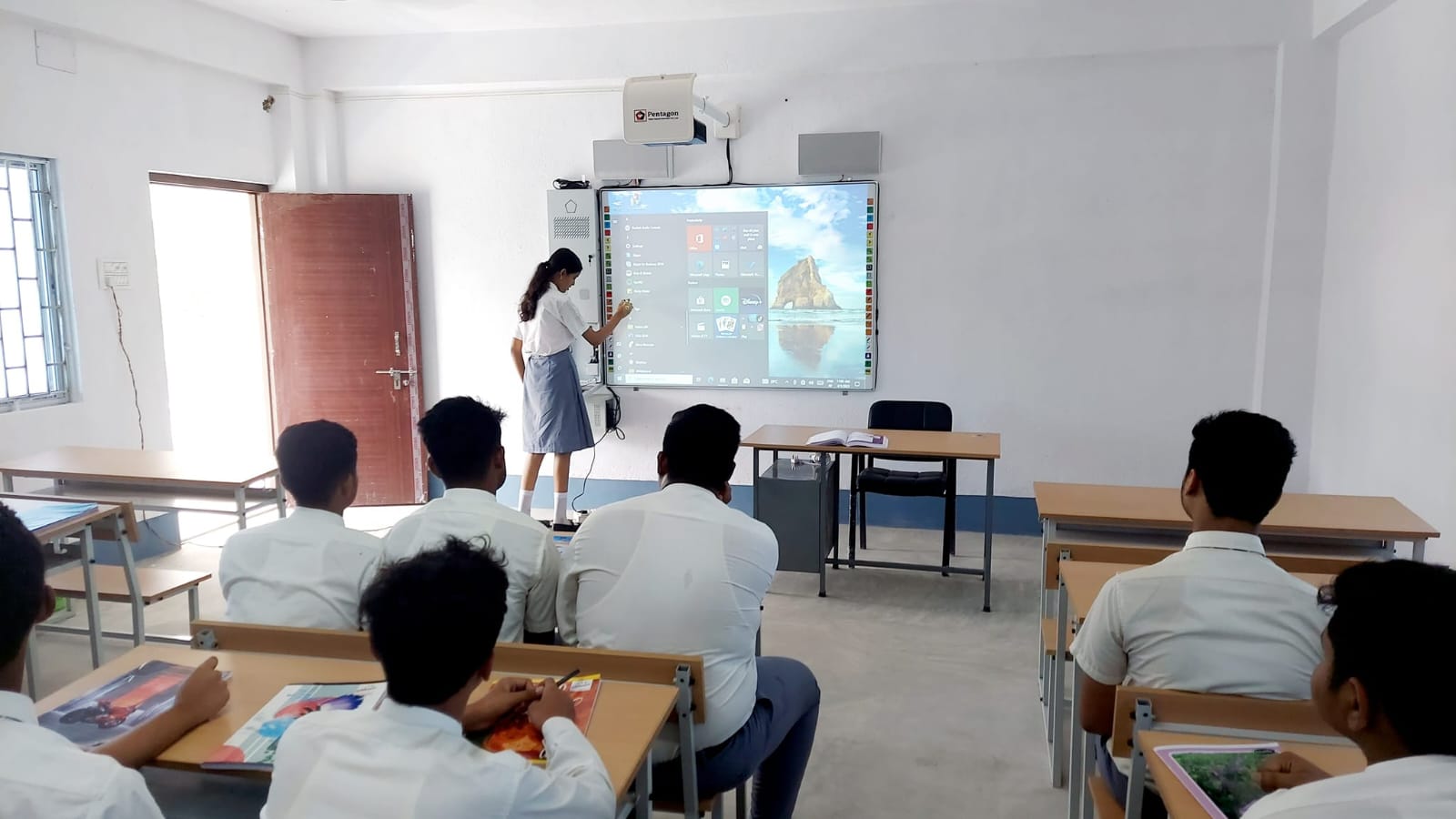 WhatsApp Image 2024-07-01 at 18.25.31 (1)